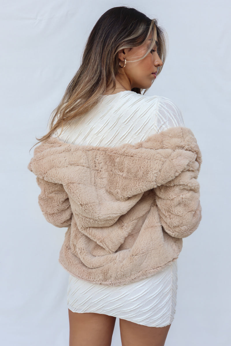 Misty Faux Fur Jacket - Cream