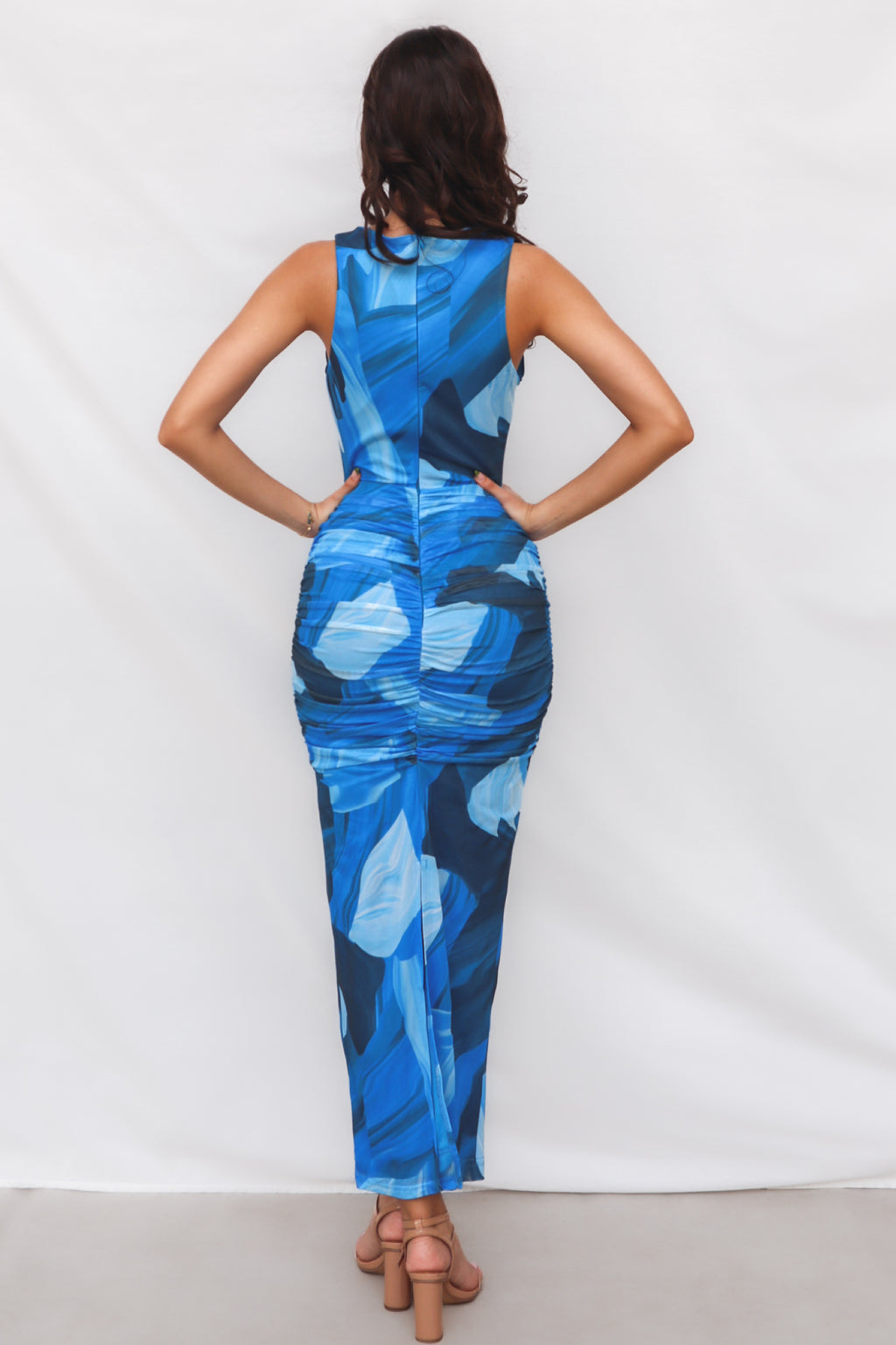 runway goddess romeo dress Tommi Maxi Dress