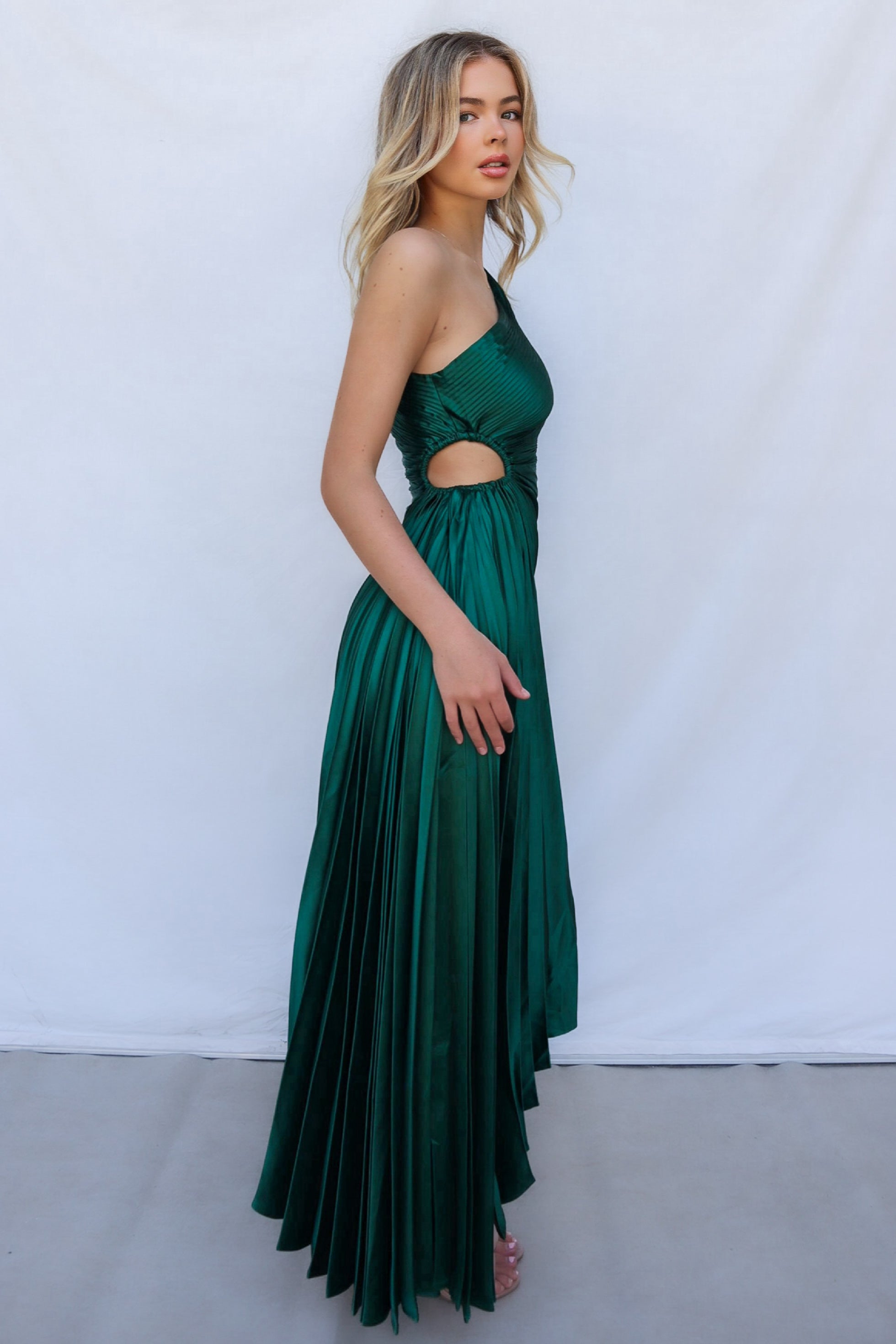 Emerald Green Pleated Dress Australia Pleated Emerald Green Dress With Pockets Australia Emerald Green Pleated Dress Australia Pleated Emerald Green Dress With Pockets Australia