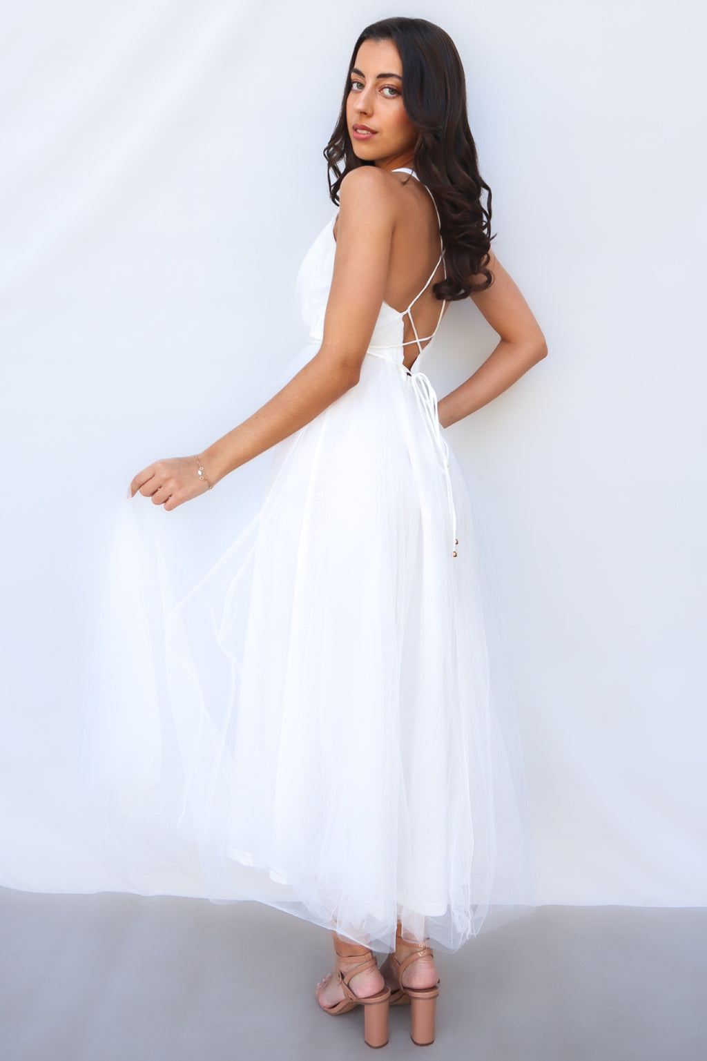 Juliette Tulle Midi - Cute Chic Backless Tulle Formal Midi White Dress Runway Goddess Juliette Tulle Midi - Cute Chic Backless Tulle Formal Midi White Dress Runway Goddess