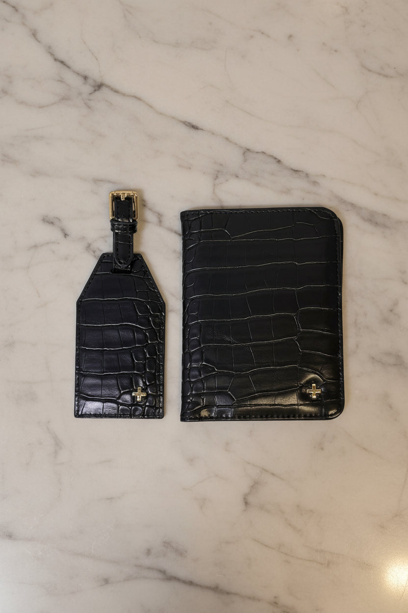 PETA + JAIN Vacay Passport Wallet - Clear
